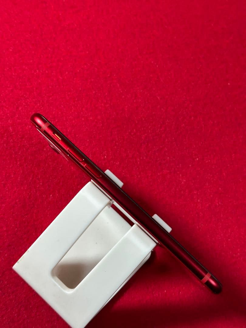 【3758】iPhone SE3第3世代レッド 64GB simフリー