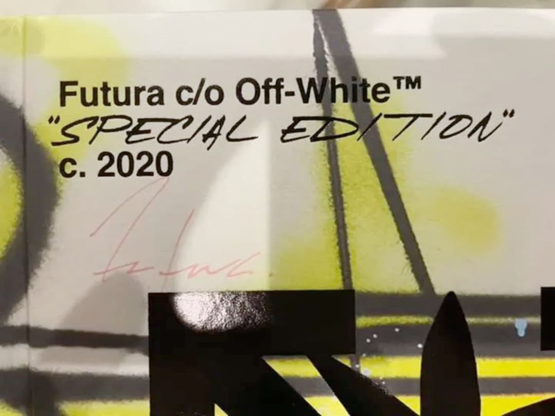 【限定700冊SN入り】FUTURAxOFF-WHITE