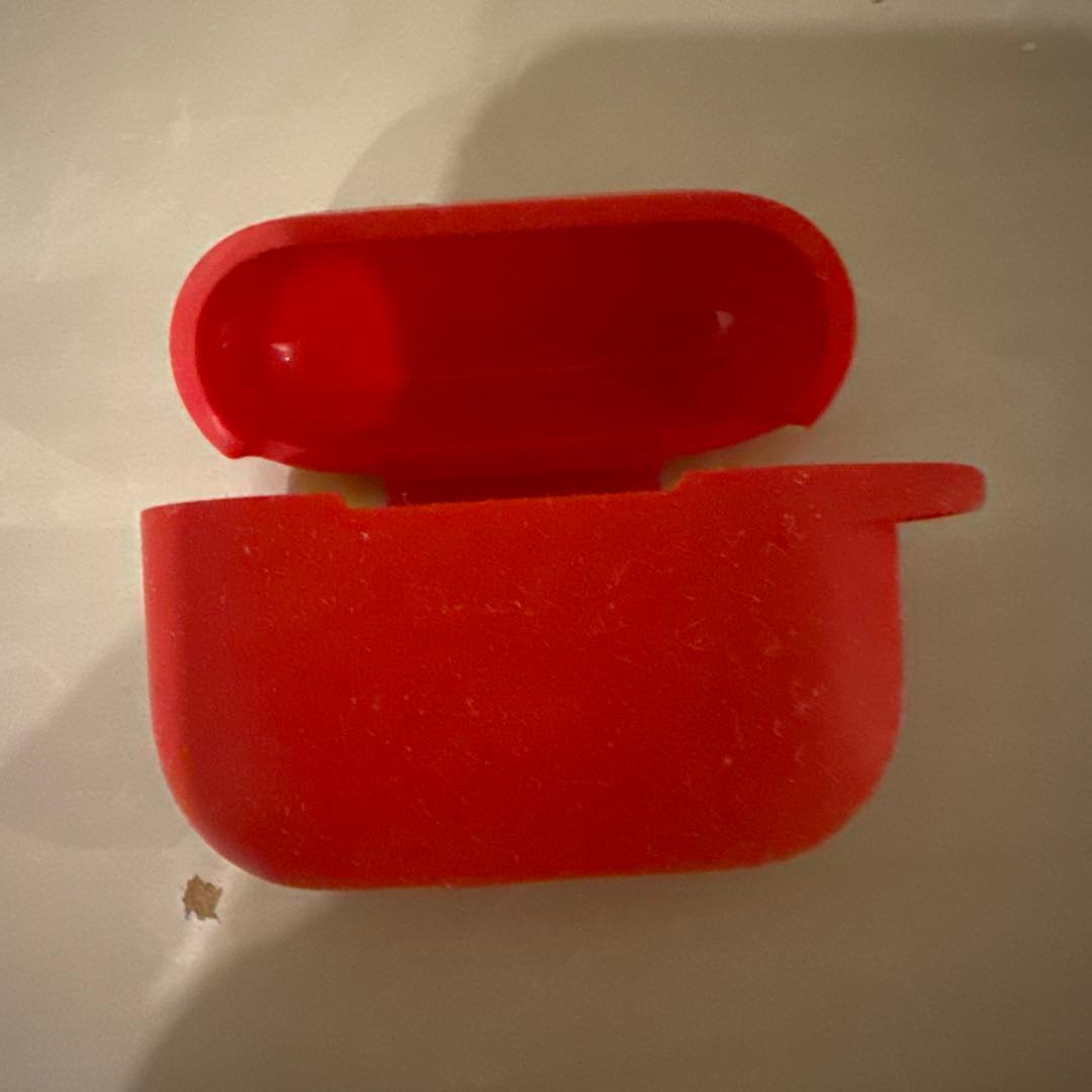 Apple AirPods Pro 第2世代 保護ケース付き MQD83J/A