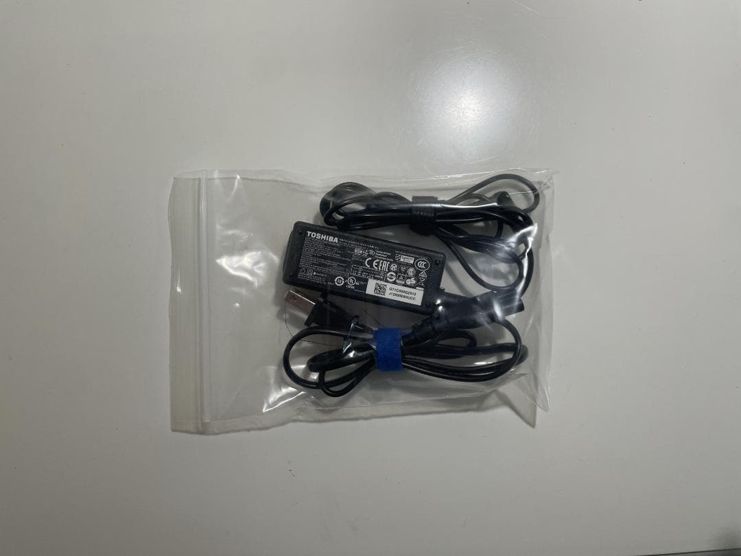 第8世代ＤynabookEX/5GG i5-8250U SSD256G M16G