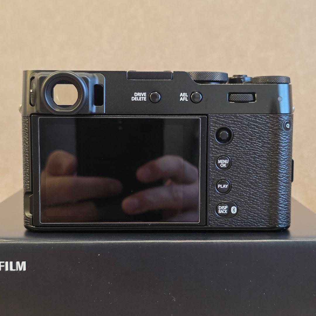美品 おまけ多数 FUJIFILM X100VI 付属品、保証書完備