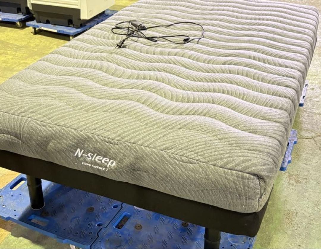 ニトリ　電動セミダブル　ベッド　フレーム　HV501 BK N-sleep