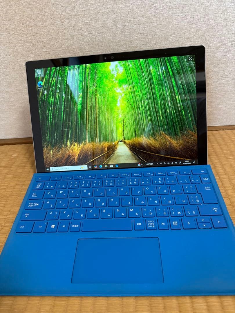 Windowsタブレット本体 Microsoft Surface Pro 4 (1724)