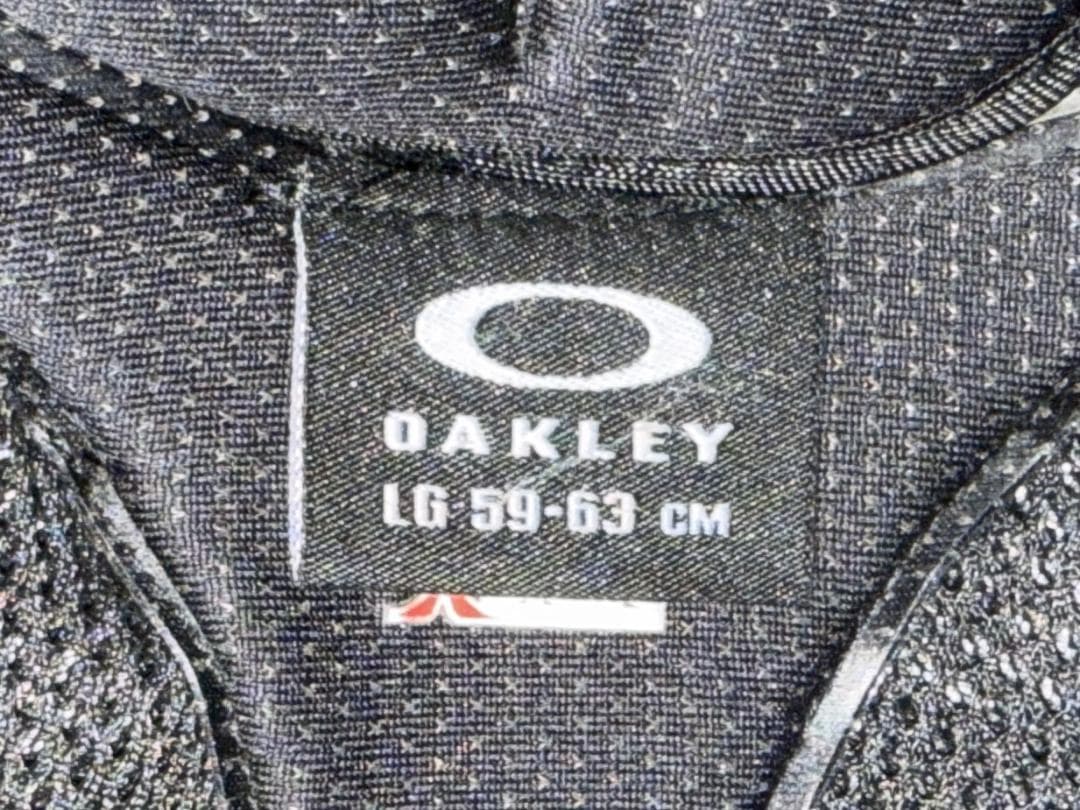 OAKLEY　オークリー　ヘルメット１　ゴーグル２セット
