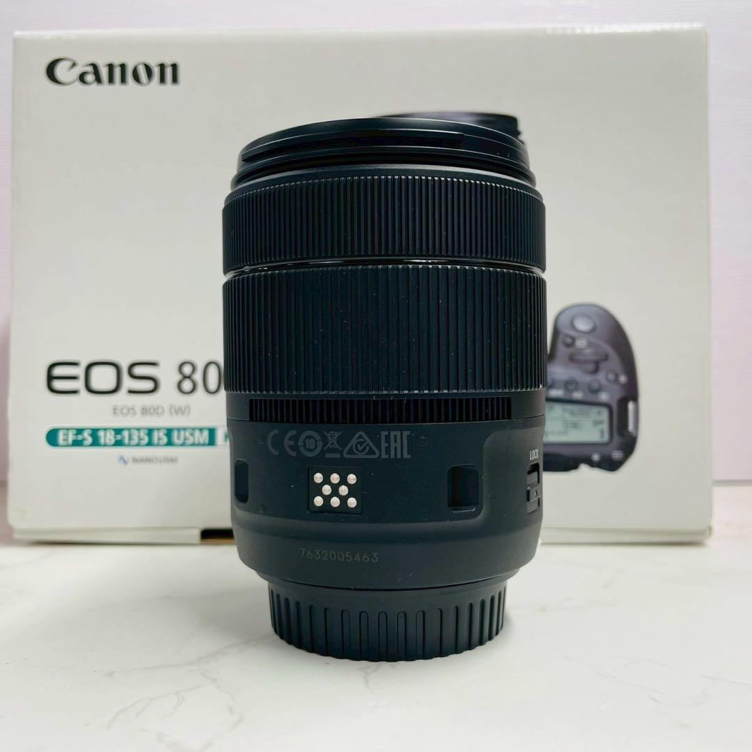 専用 Canon EOS 80D EF-S 18-135 IS レンズキット