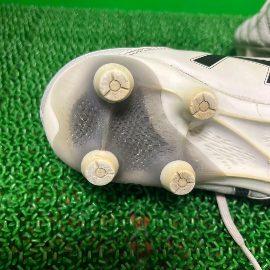 アシックス サッカースパイク DS LIGHT PRO(ホワイト×ブラック)