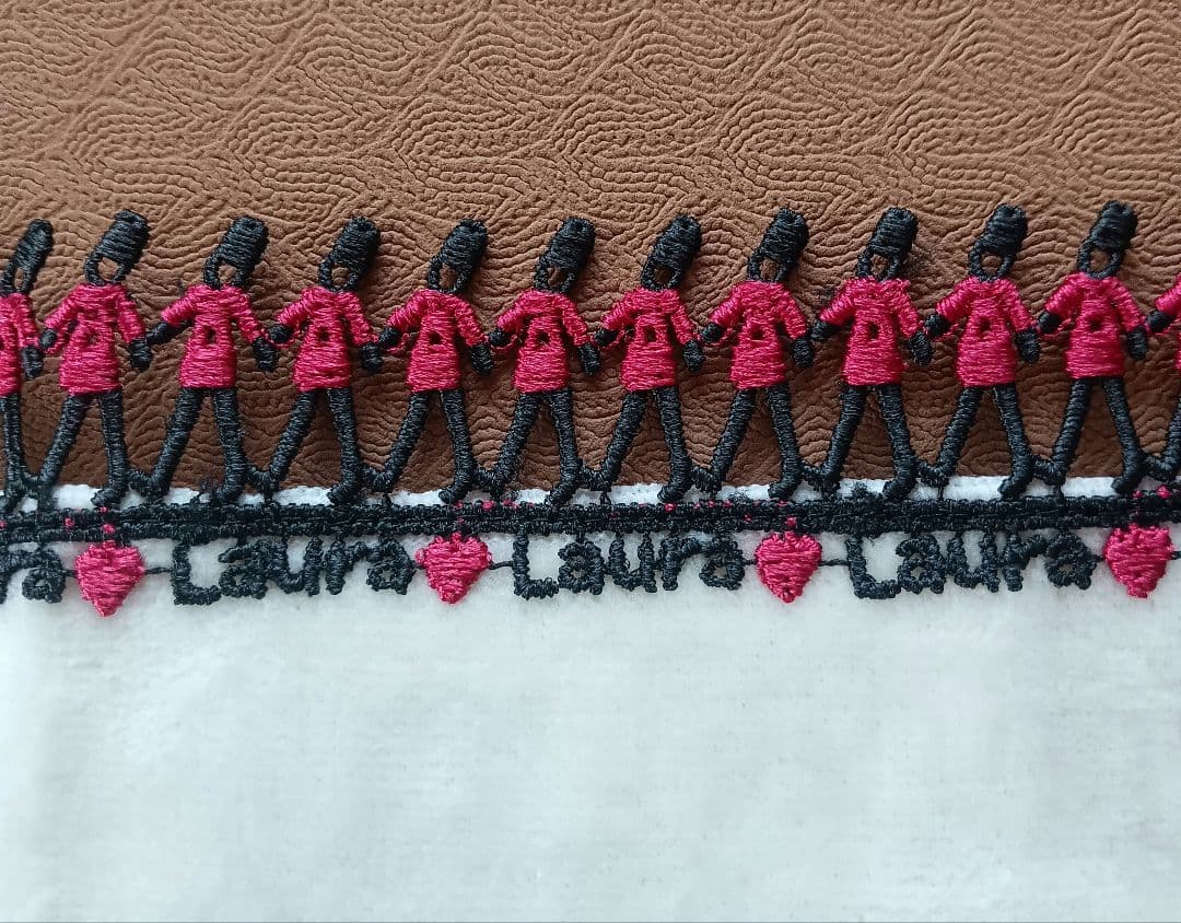 新品タグ付★近沢 ローラアシュレイ ビンテージソルジャー ハンカチ ２枚セット