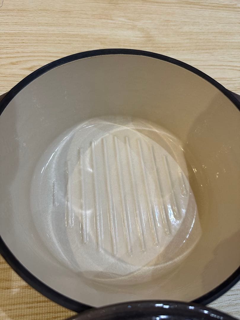 VERMICULAR オーブンポットラウンド　22cm パールブラウン　両手鍋