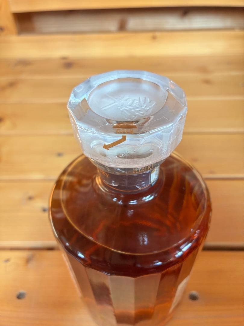 HIBIKI 響　17年ウィスキー17 年　　未開封