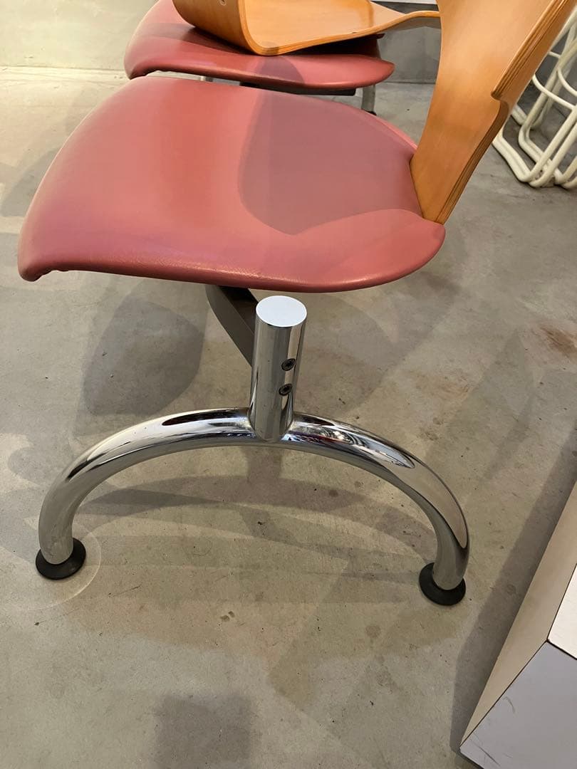 ホウトク、クッシュ、デザイナーズベンチ、カルテル、パントン、イームズ、