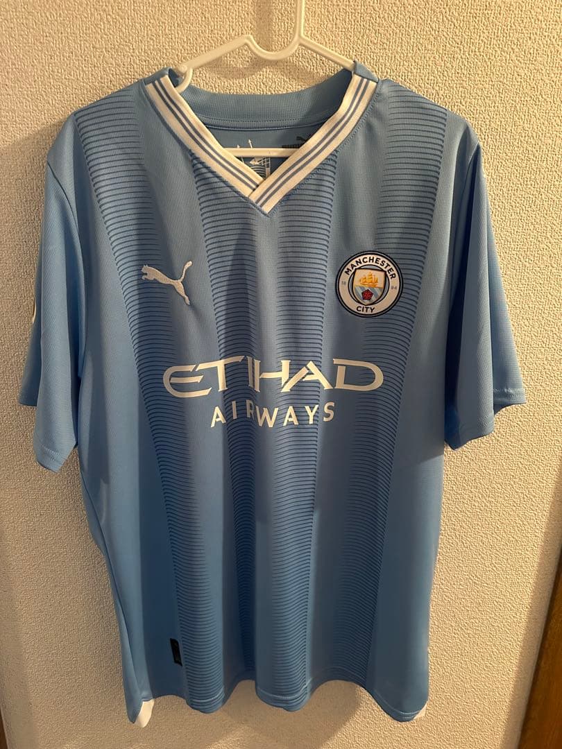 マンチェスターシティ　23-24 アカンジ