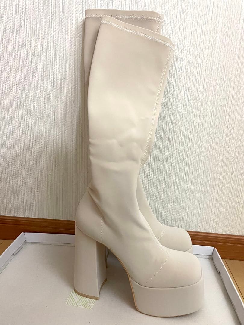 【今期】Darich ウルトラストレッチロングブーツ アイボリー L