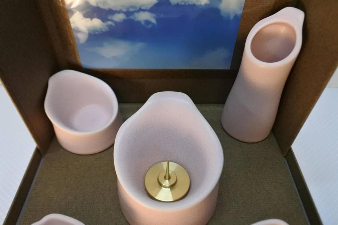 限定値下　【長期保管品】仏具5点セット　くらら　ピンクマット　仏壇　2968