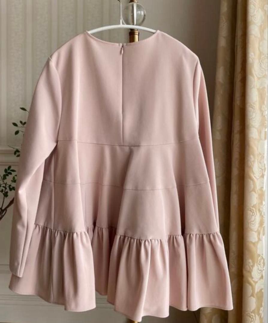 yori ヨリ　ピンク ティアードギャザーブラウス　フリル 長袖トップス38