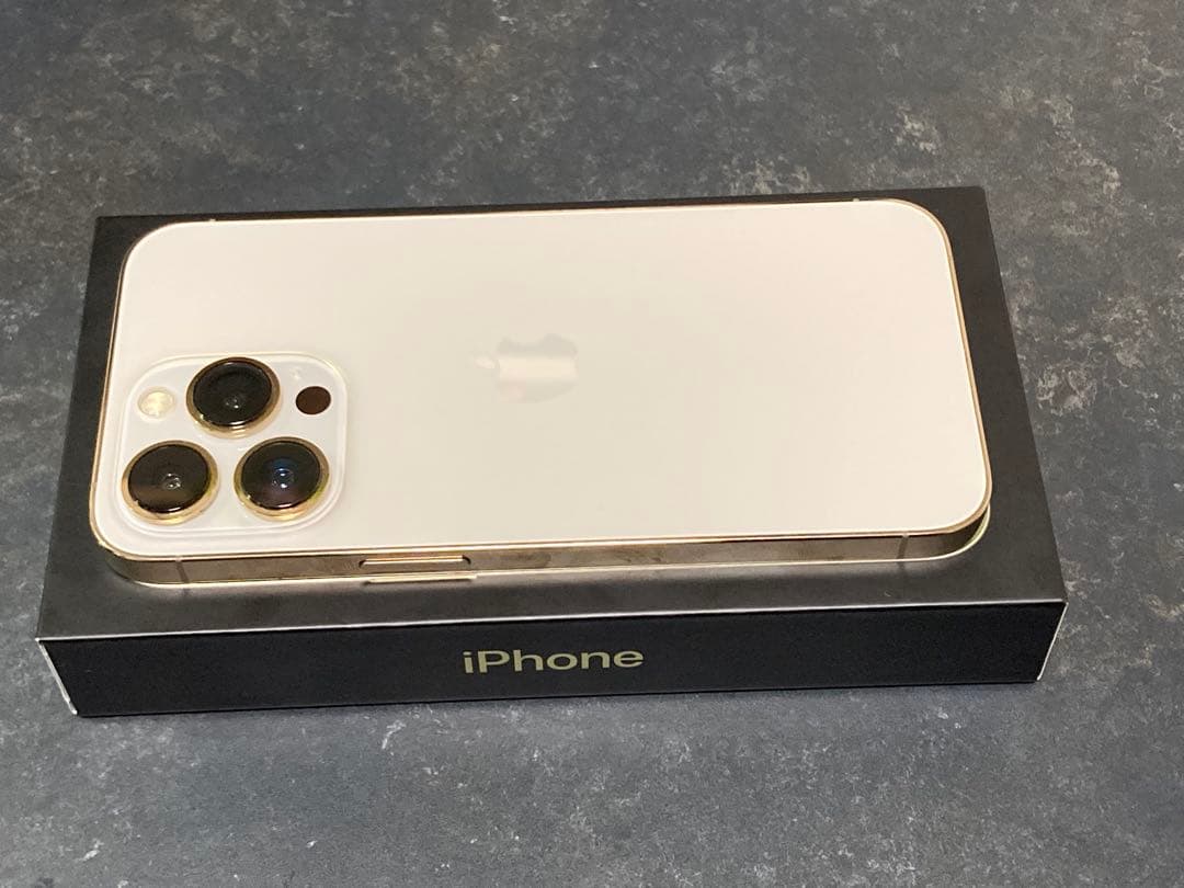 【美品】Apple iPhone13 Pro 128GB SIMフリー　ゴールド
