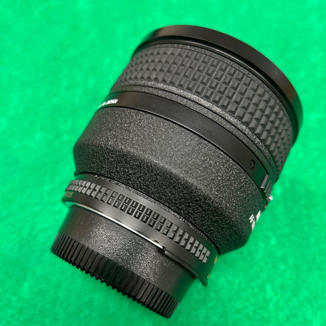 美品 Ai AF Nikkor 85mm F1.4D フードとフィルター付き