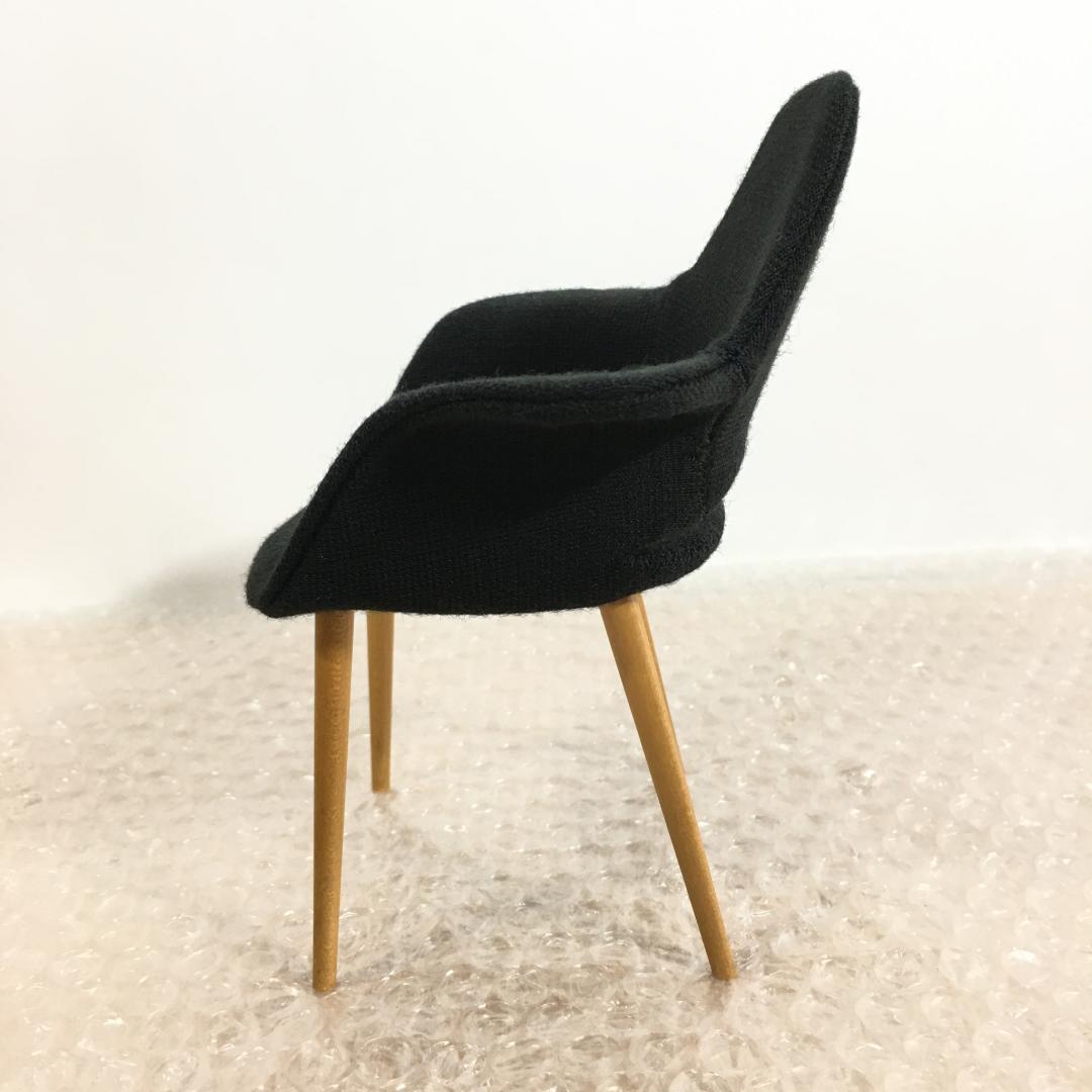 ○[美品] VITRA オーガニック アームチェア イームズ サーリネン ミニ