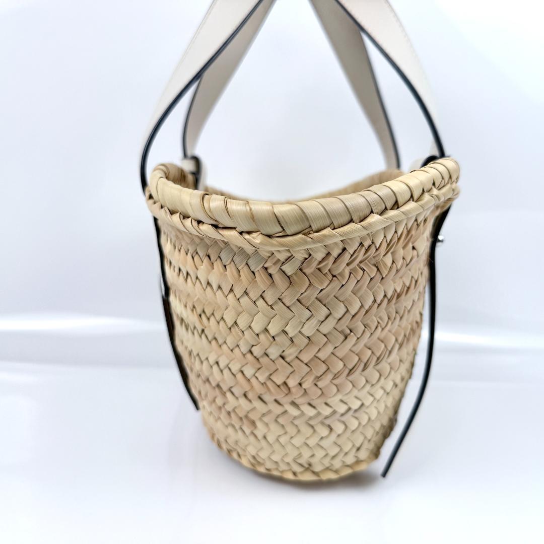 美品 LOEWE ロエベ カゴバッグ 白 ホワイト スモール バスケットバッグ