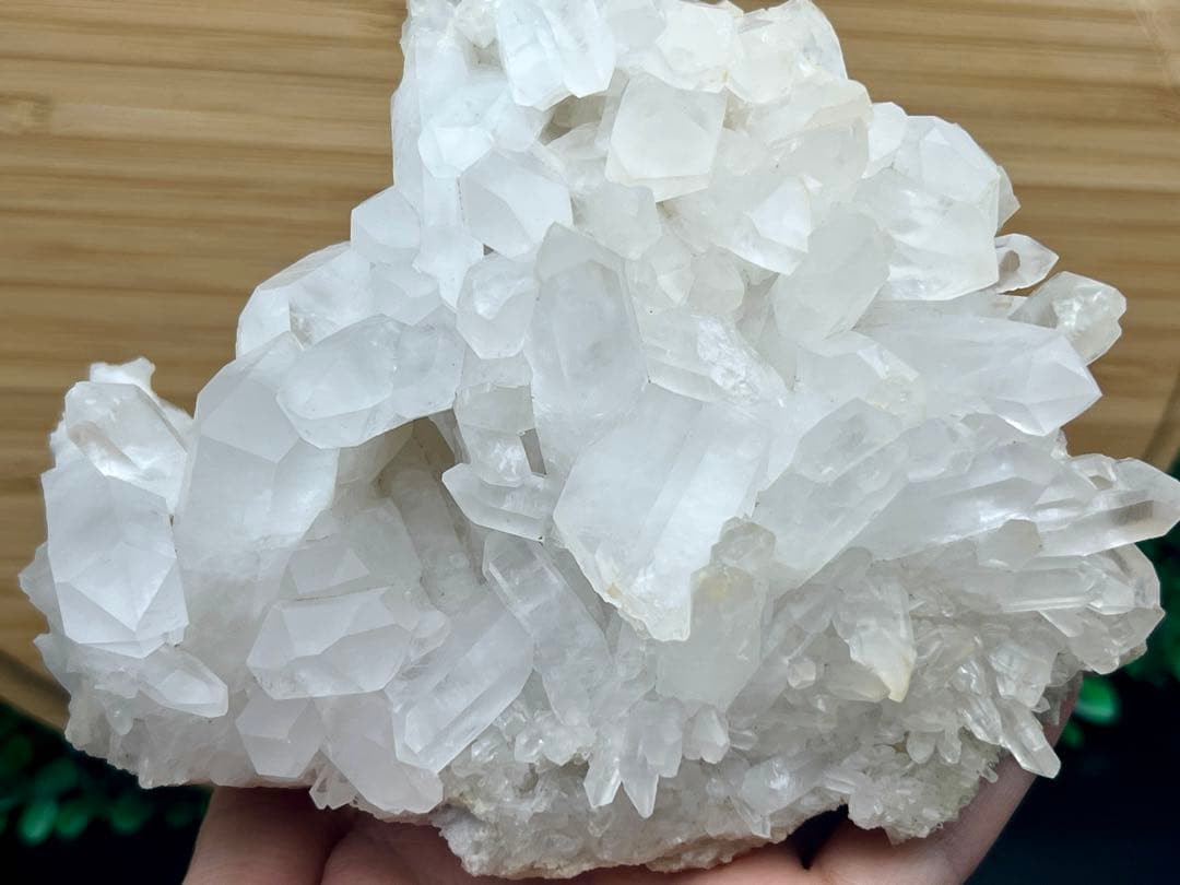 天然ヒマラヤ水晶クラスター　マニカラン産　パワーストーン　浄化　台付き