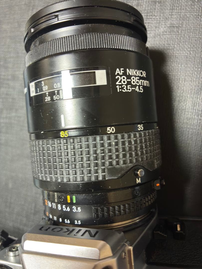 Nikon FE2 一眼レフカメラ Nikkorレンズ付き