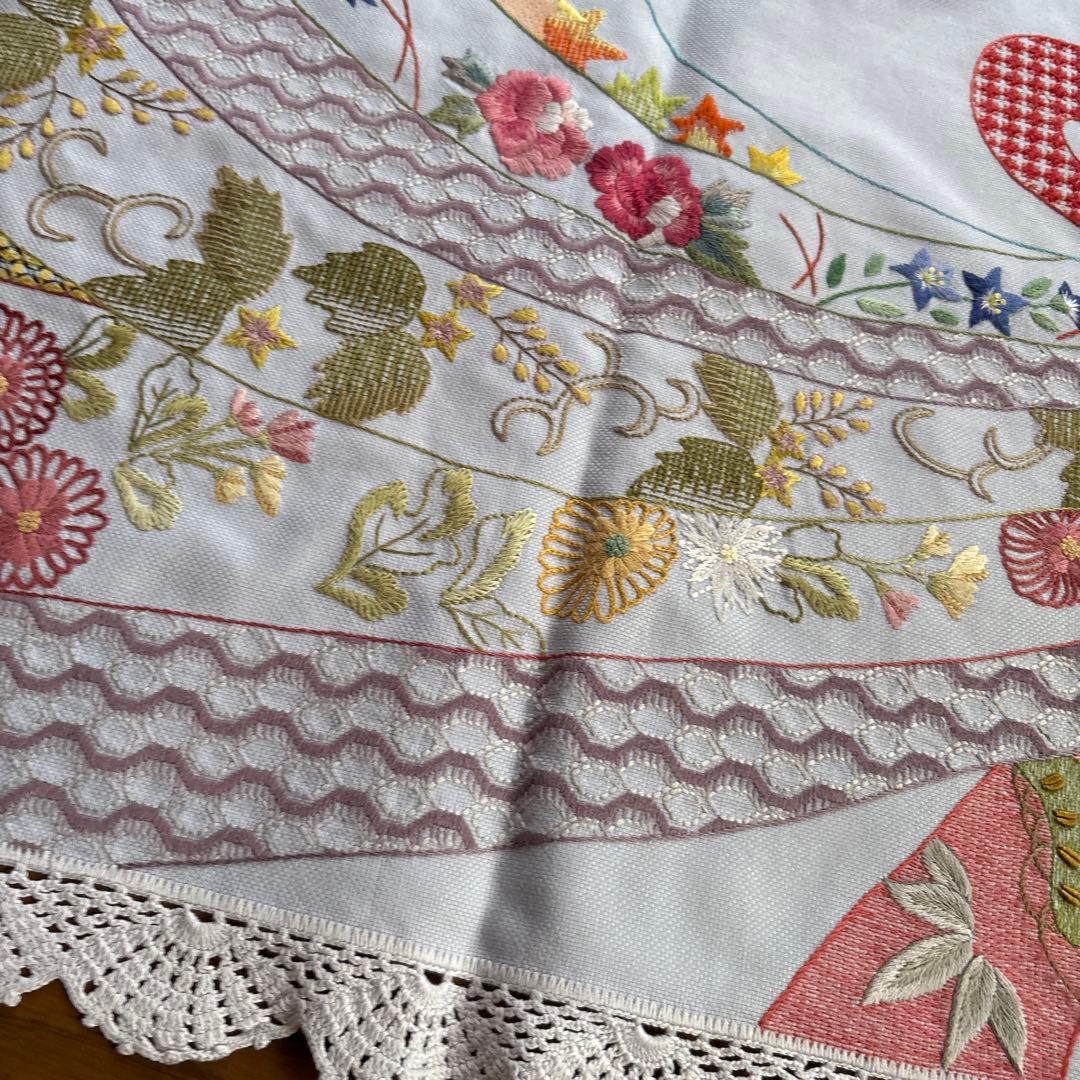【専用】テーブルクロス　戸塚刺繍