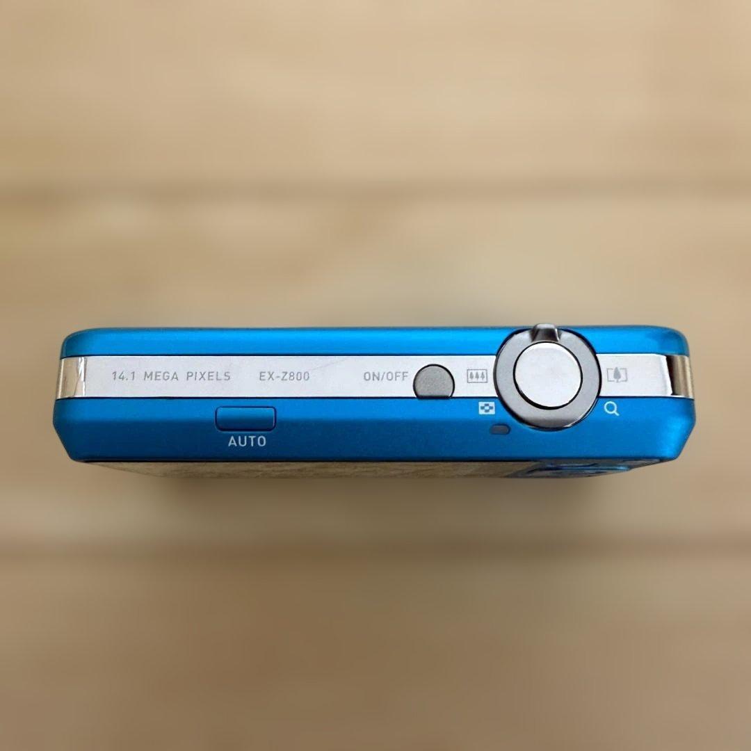 CASIO EXILIM EX-Z800 　ブルー