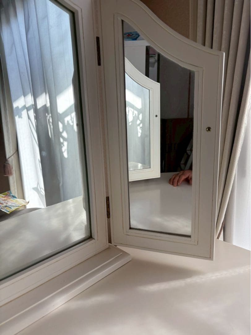 無料配送エリアあり　リュバンシュ　ドレッサー&スツール　ヴィンテージ　吉川ひなの