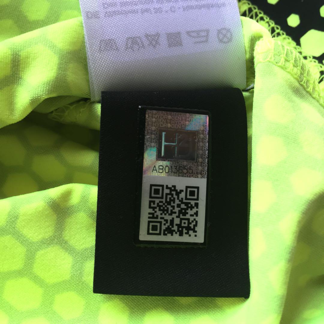 Hydrogen（Lサイズ）ハイドロゲン　テニスTシャツ　新品未使用タグ付