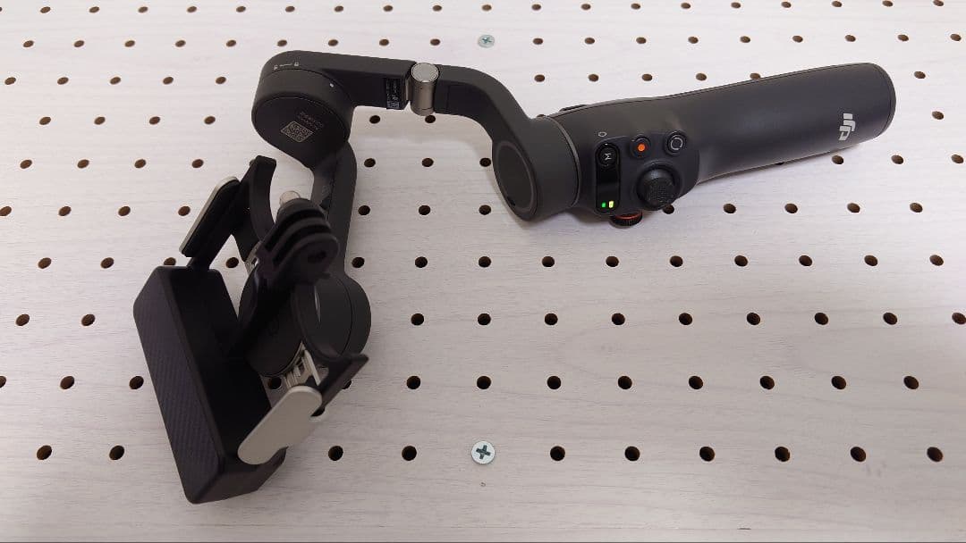 ほぼ未使用 Dji Osmo Mobile 6 ジンバル おまけ付