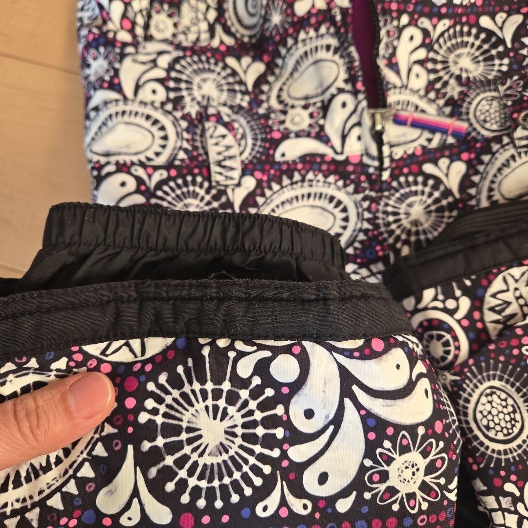 BURTON　ウェア　4T