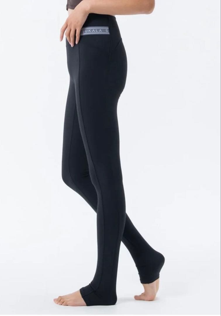 SUKALA サイドベルトトレンカレギンス　LAVA