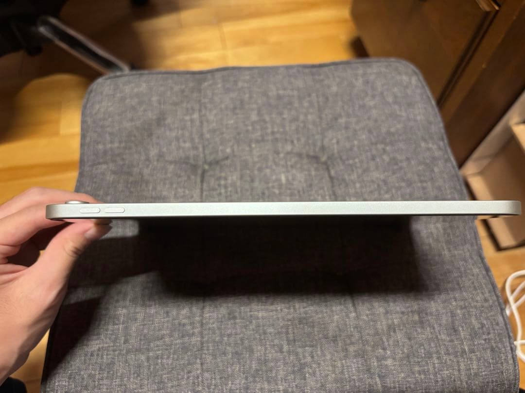 iPad 【第10世代】シルバー 本体 + Apple Pencil