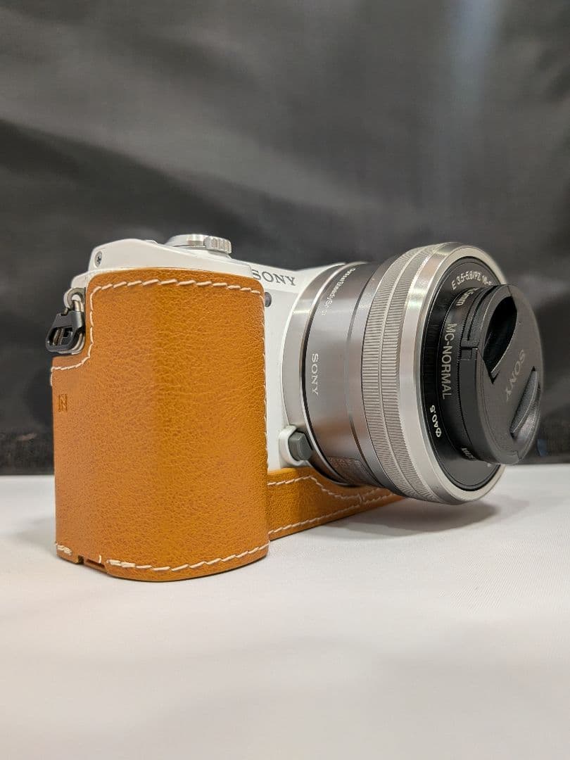 SONY α5100 ホワイト E 16-50mm