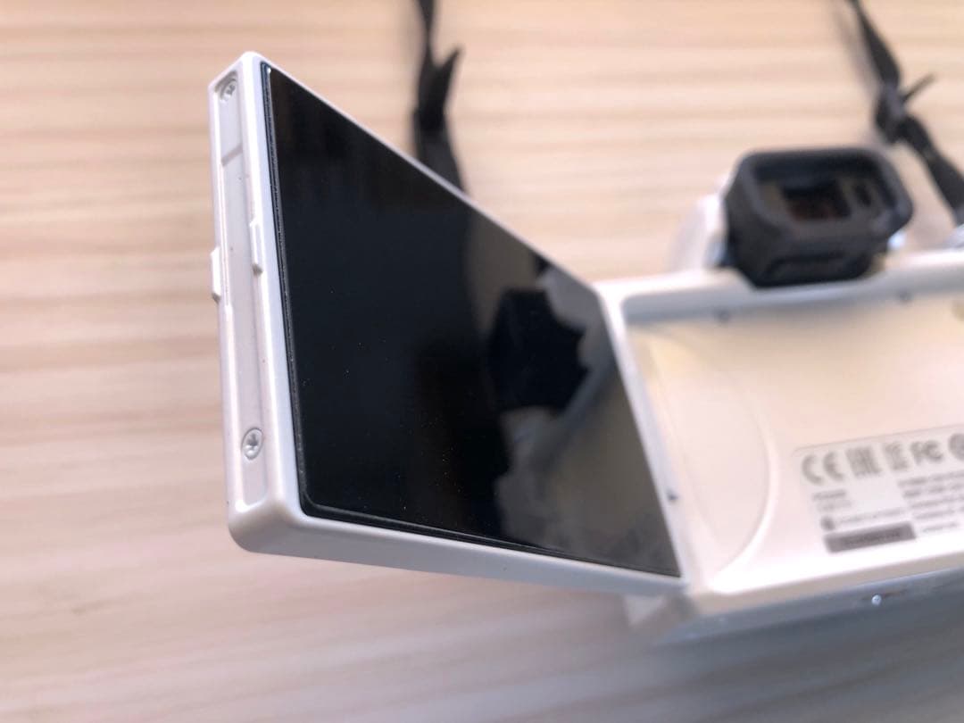 デジタルカメラ EOS kiss M EF-M15-45 IS STM EF-M22 STM