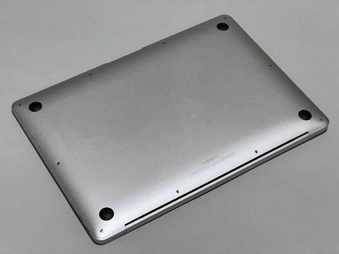 MacBook本体 Apple MacBook Air M1 2020 8GB, 256GB