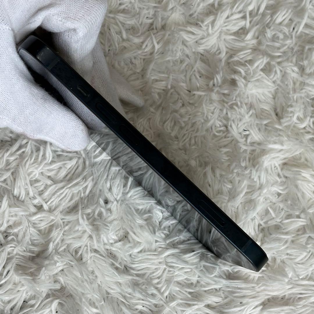 iPhone 13 ミッドナイトブルー 128GB 82% SIMフリー