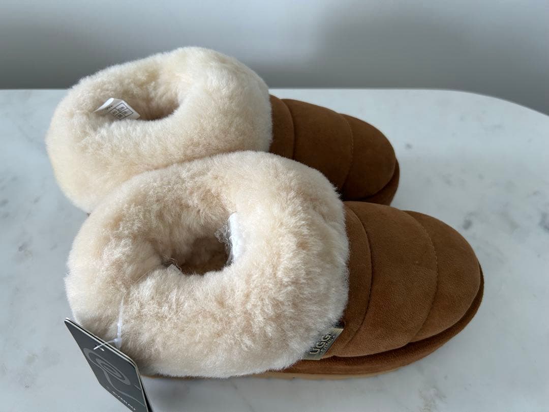 ミ*コ様 新品　UGG エクスプレス　ムートンブーツ　厚底　EU38