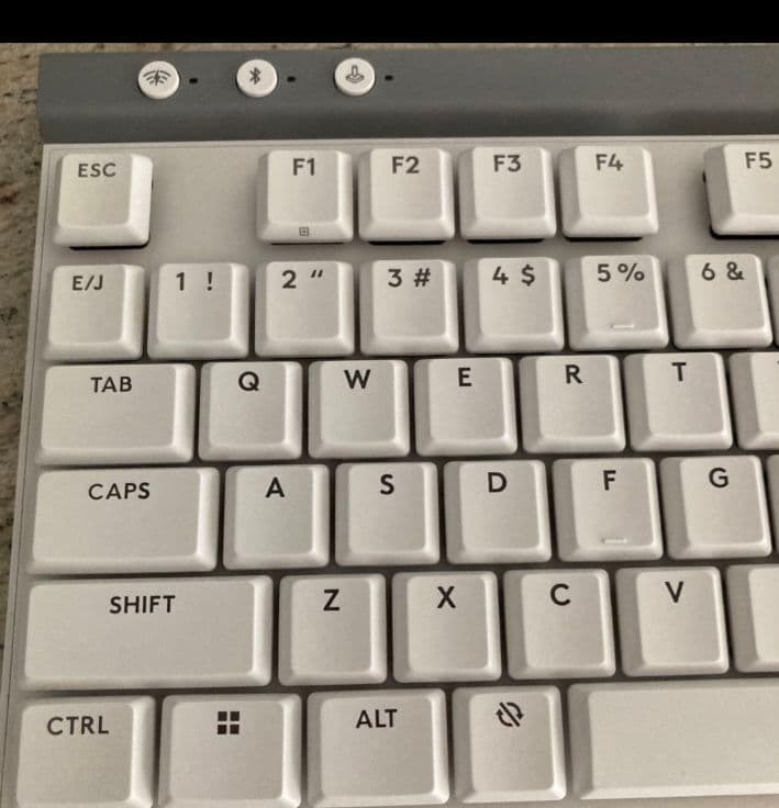 ほぼ未使用 G515 LIGHTSPEED TKL