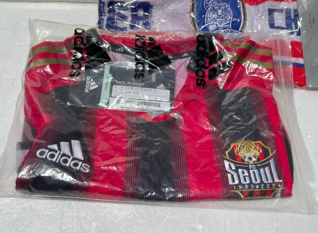 未使用【ユニフォーム】韓国Kリーグ　FCソウル　ユニフォーム＋代表チームタオル