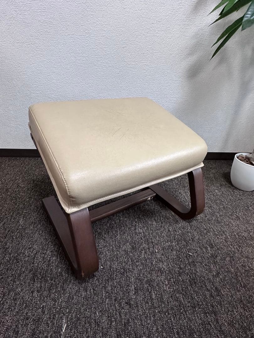 FUJIFURNITURE 富士ファニチア Agio/アージオ オットマン