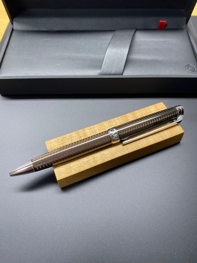 CARAN d'ACHE × PATEK PHILIPPE ボールペン ブロンズ