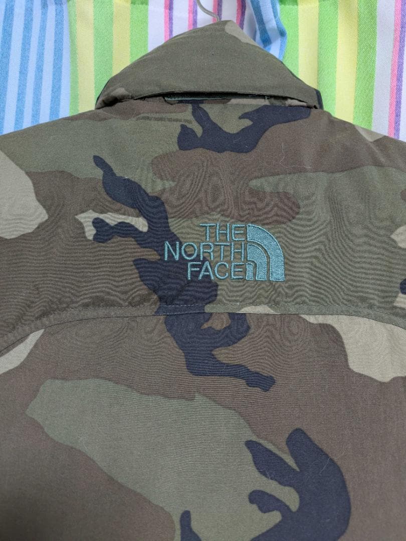 THE NORTH FACE ノースフェイス ダウンベスト 迷彩柄 S