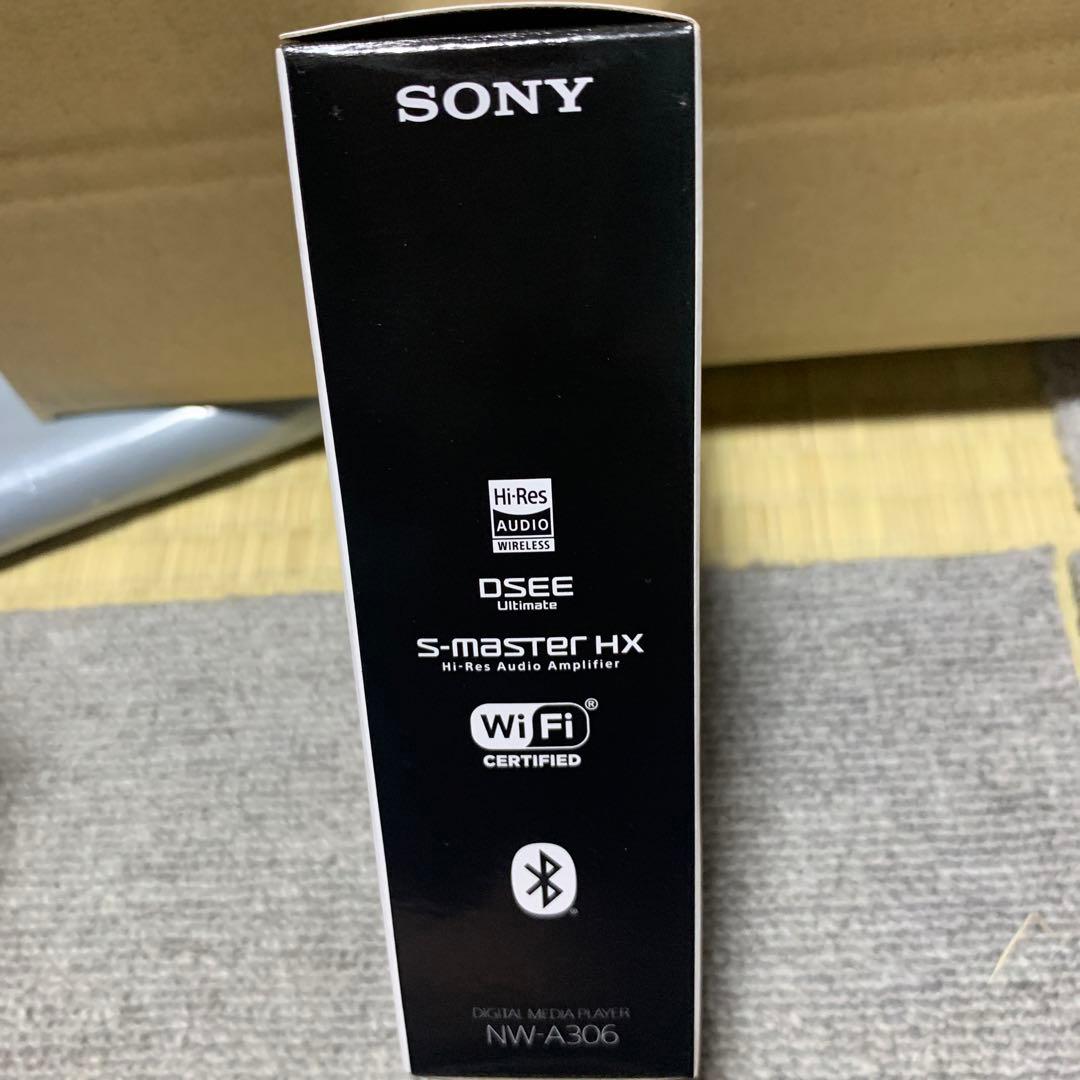 SONY Disney　ウォークマン 創立100周年記念モデル