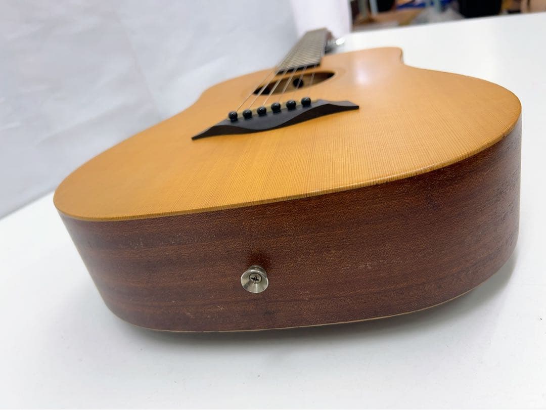 7ADM005 Taylor テイラー 301-GB アコースティックギター