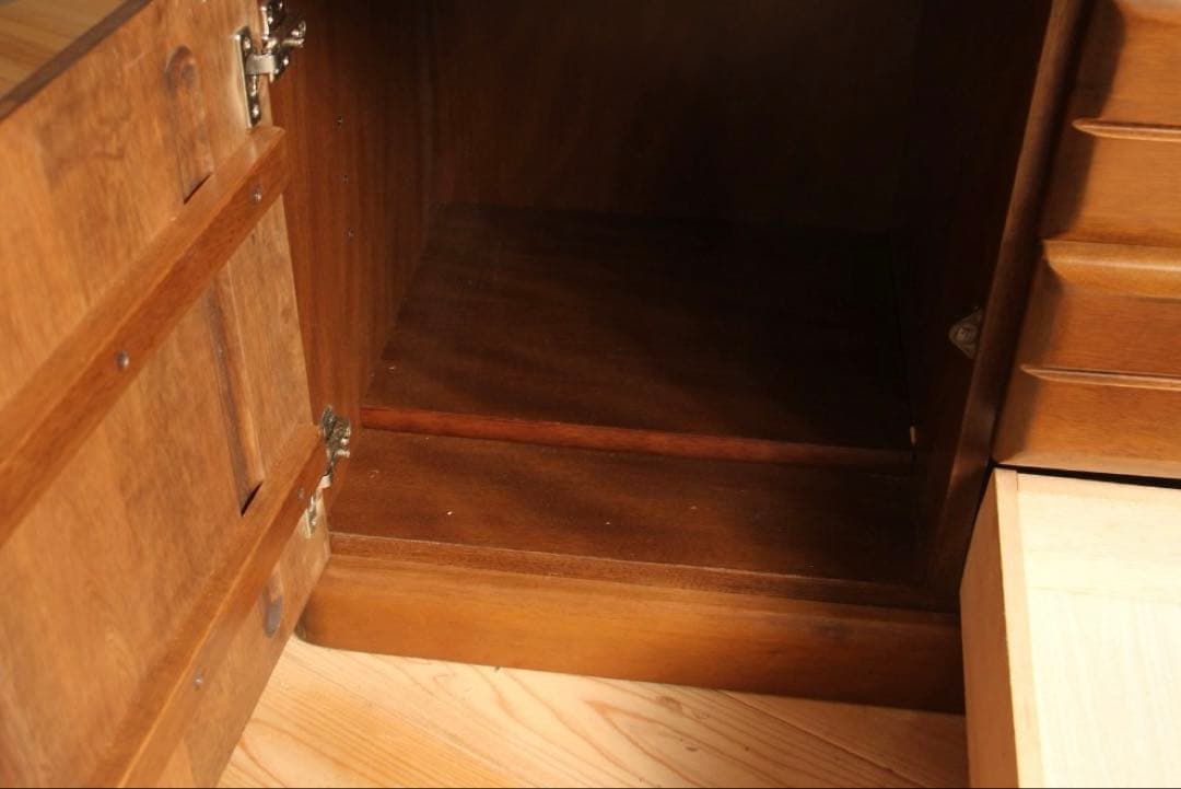 食器棚　本棚　ガラス棚　収納棚　高さ約197㎝ 木製　ビンテージ　アンティーク