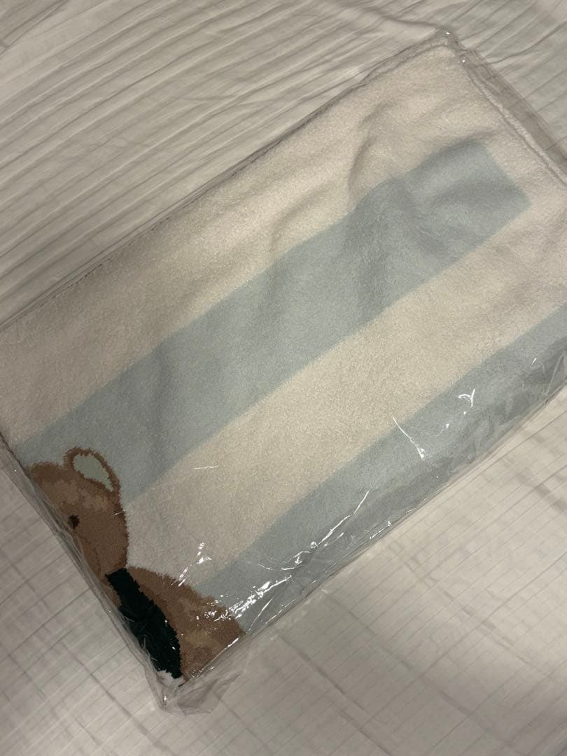 スタバxジェラピケ　パウダーベアジャガードボーダーブランケット ミントグリーン