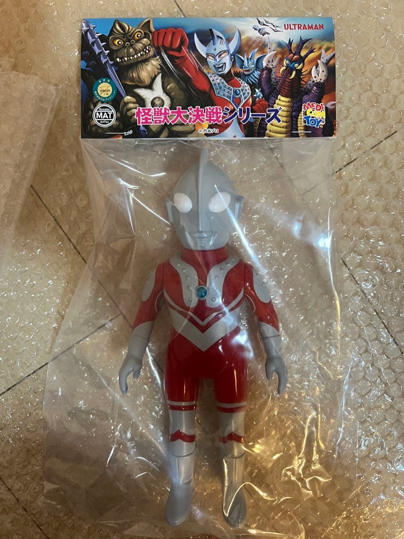 MAT ウルトラマンゾフィー　MEDICOM TOY　円谷プロ　ソフビ