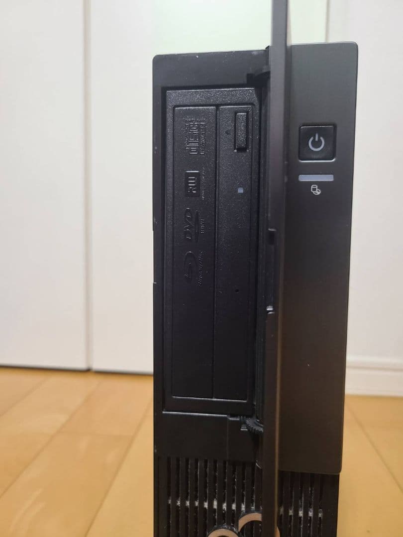 Windowsデスクトップ Fujitsu ESPRIMO i7 8700 16gb 256gb