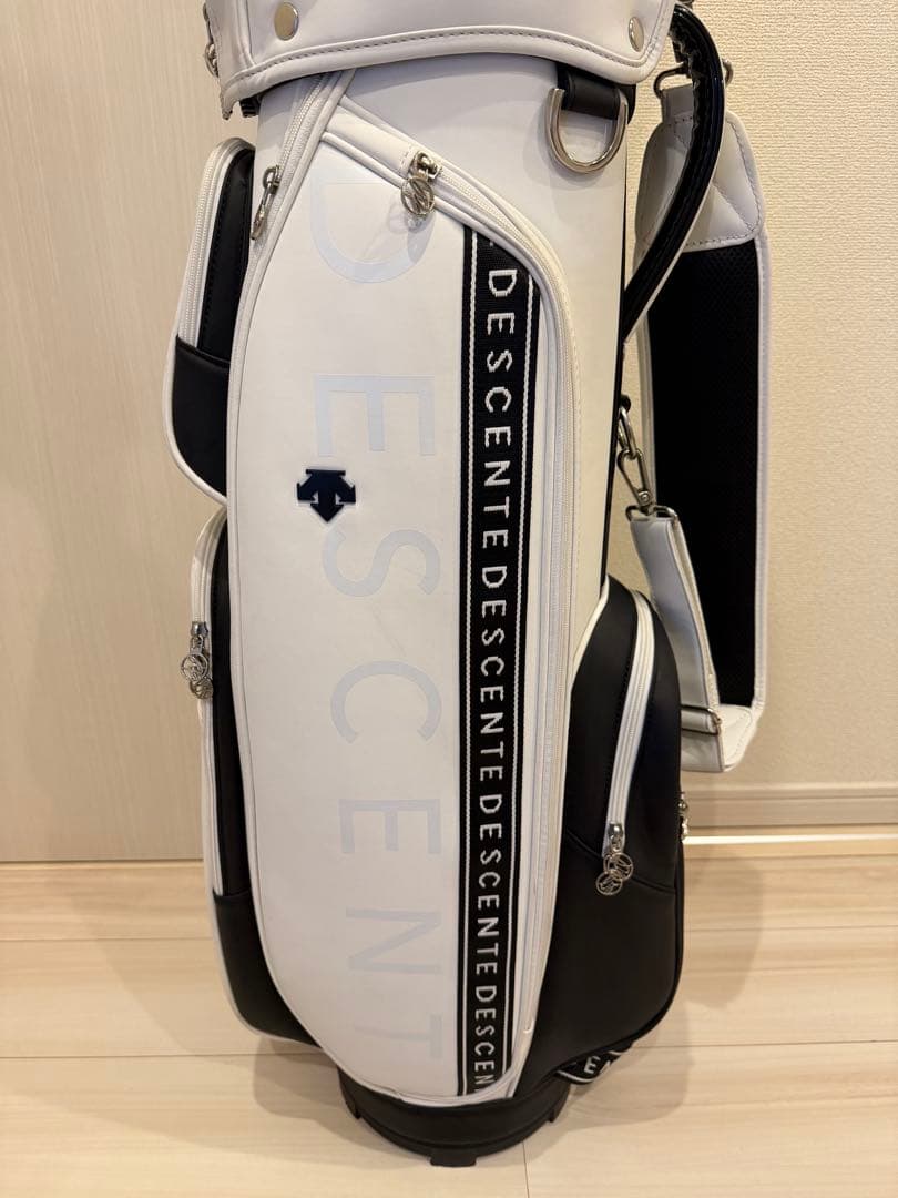 DESCENTE GOLF（デサントゴルフ） キャディバッグ ホワイト