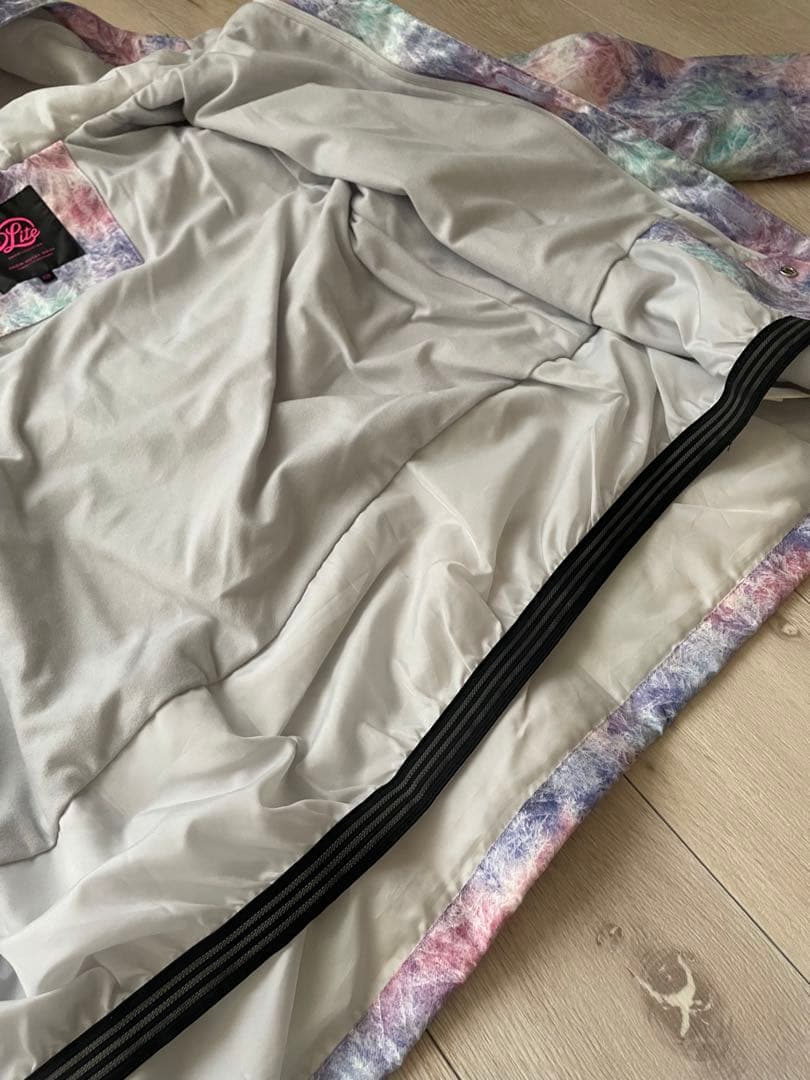 新品未使用　自宅保管　スキー、スノボウェア　150